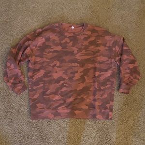 lululemon crew neck
